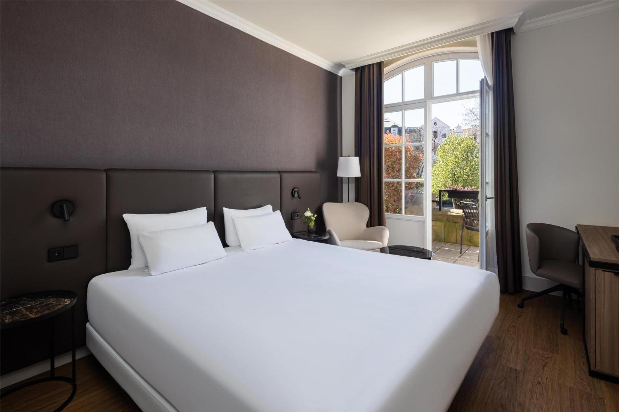 Nh Carrefour De L’europe Hotel Bruxelles