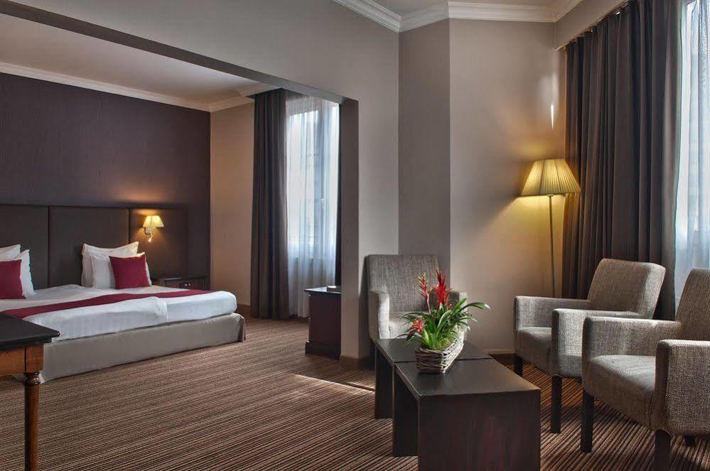 Nh Carrefour De L’europe Hotel Bruxelles